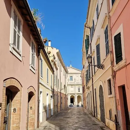 Apartamento Aurora Appartamento, Intero Di 105 Mq Terni