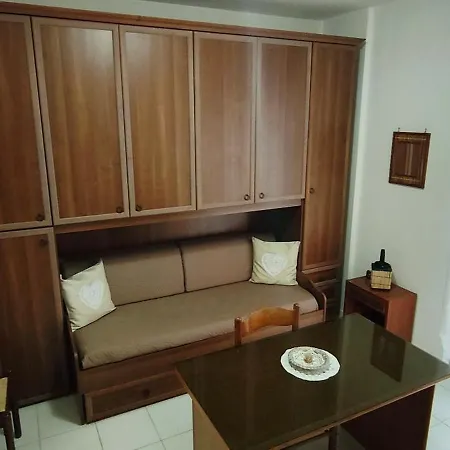 Apartamento Aurora Appartamento, Intero Di 105 Mq Terni