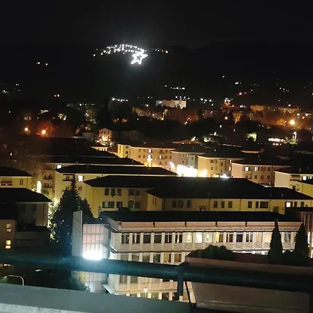 Apartamento Aurora Appartamento, Intero Di 105 Mq Terni