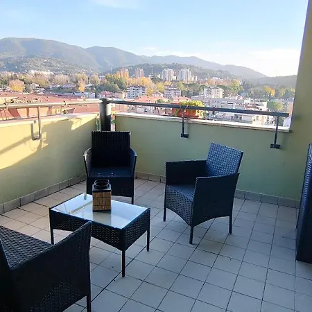 Aurora Appartamento, Intero Di 105 Mq * Terni