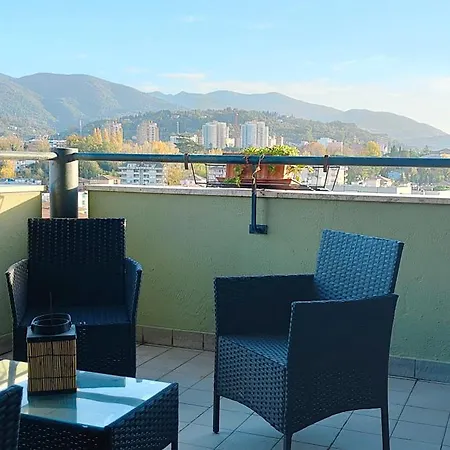 Aurora Appartamento, Intero Di 105 Mq Terni