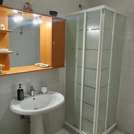 Apartamento Aurora Appartamento, Intero Di 105 Mq Terni