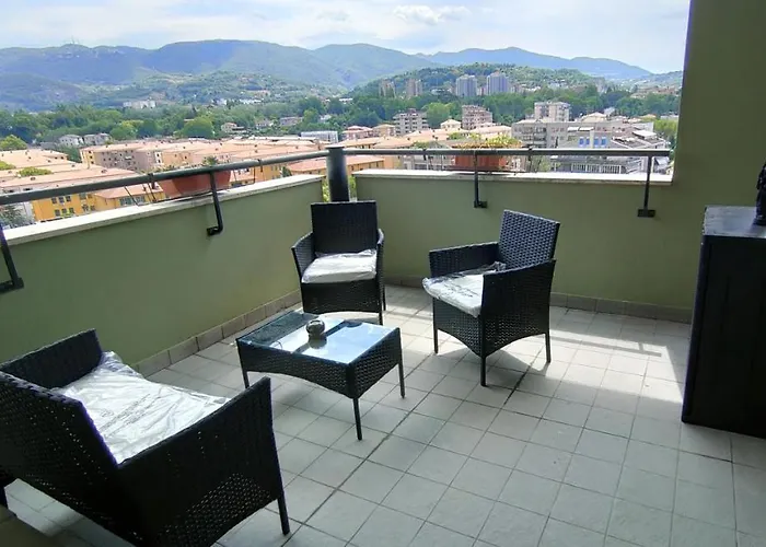 Apartment Aurora Appartamento, Intero Di 105 Mq *