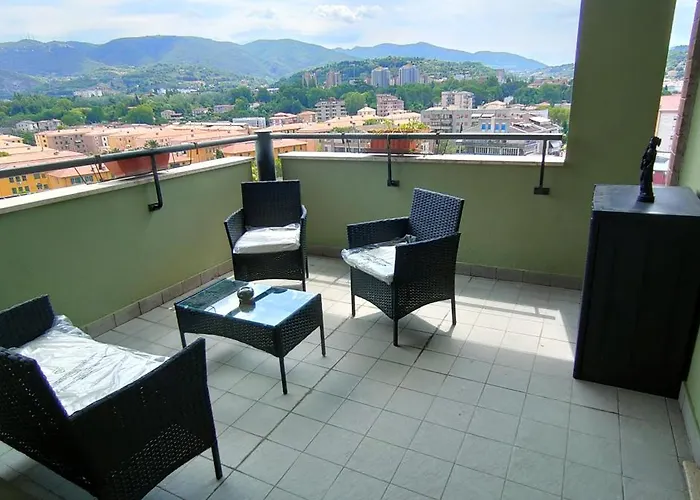 Aurora Appartamento, Intero Di 105 Mq * Terni