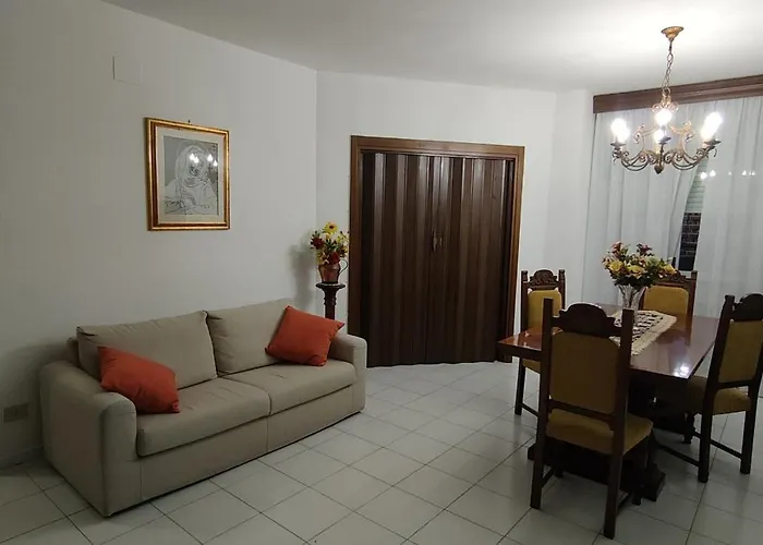 Aurora Appartamento, Intero Di 105 Mq * Terni