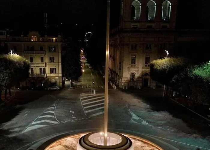 Aurora Appartamento, Intero Di 105 Mq * Terni